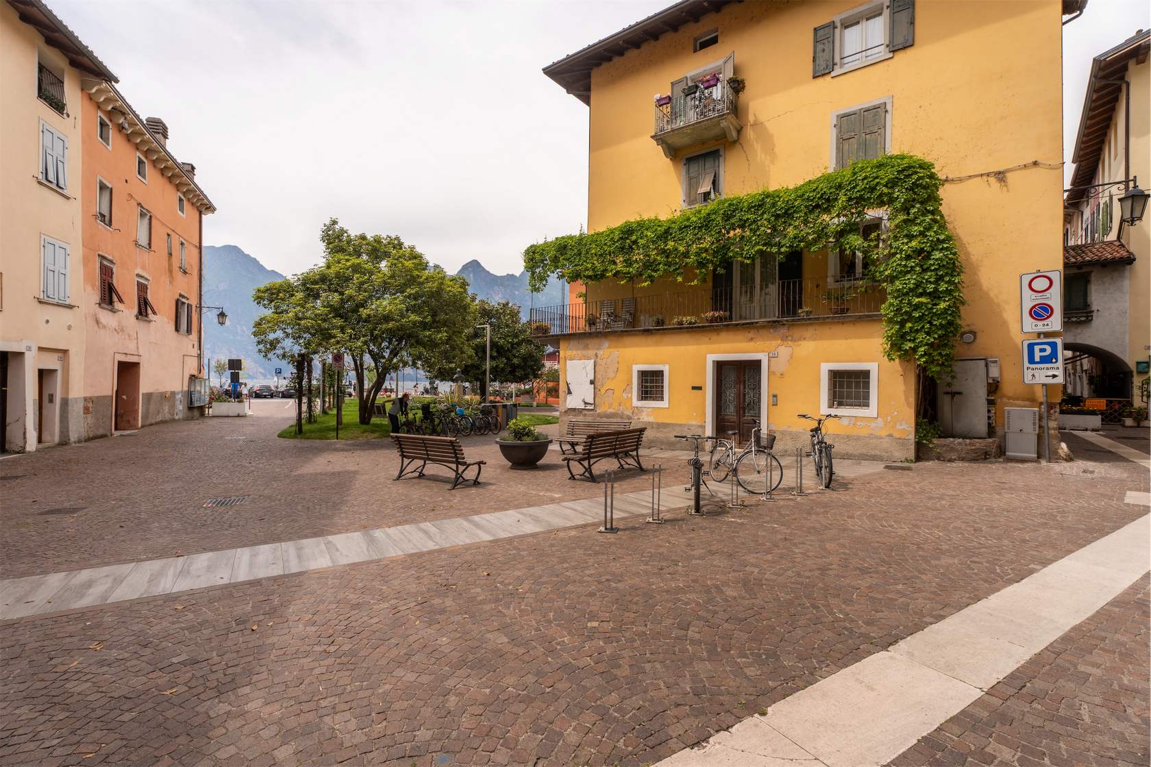 Oleeva Garda Living | HOLIDAY APARTMENTS TORBOLE-RIVA DEL GARDA (TN)